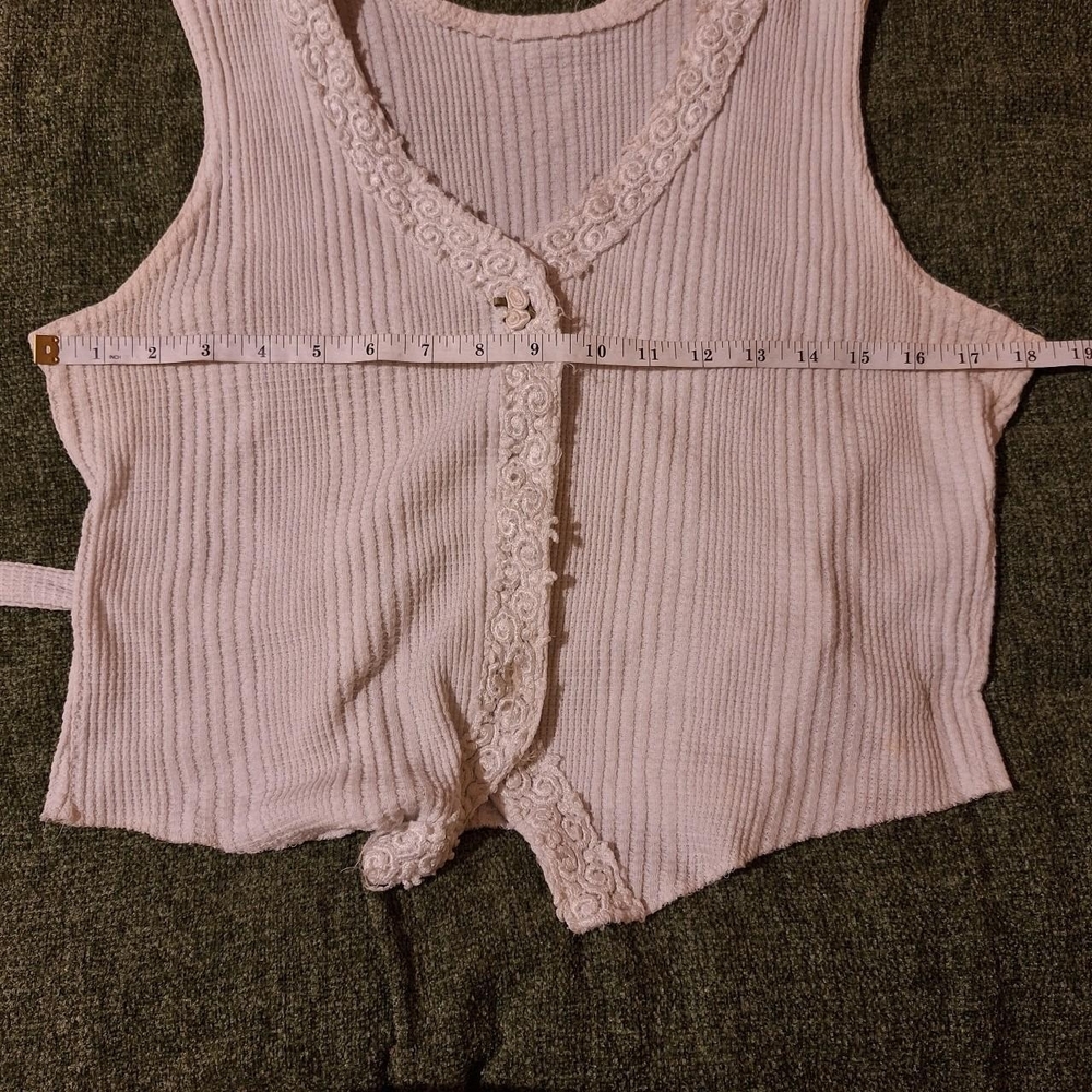 White Sleeveless Knit Top with Lace Trim - Picture 2 of 5